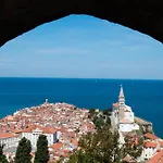 Apartment Serene Retreat Apartments Koper