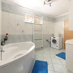 Serene Retreat Apartments Apartman