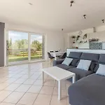 Apartment Serene Retreat Apartments Koper