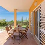 Serene Retreat Apartments Apartman