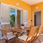 Apartment Serene Retreat Apartments Koper