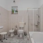 Serene Retreat Apartments *